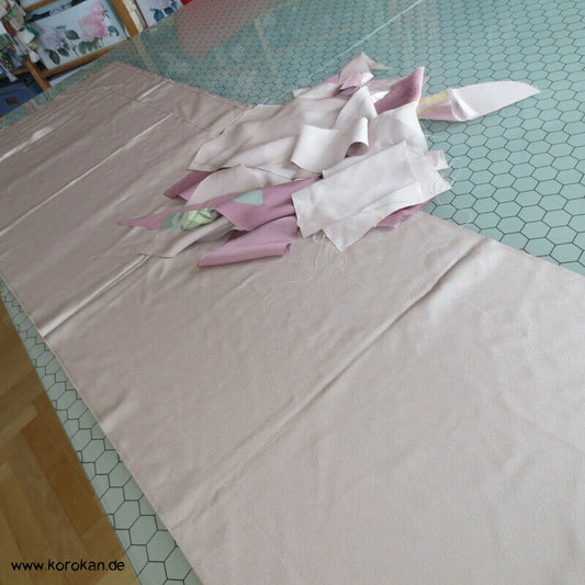 Kimonoseidenreste aus einem Karieba Homongi - ganz blass mauve