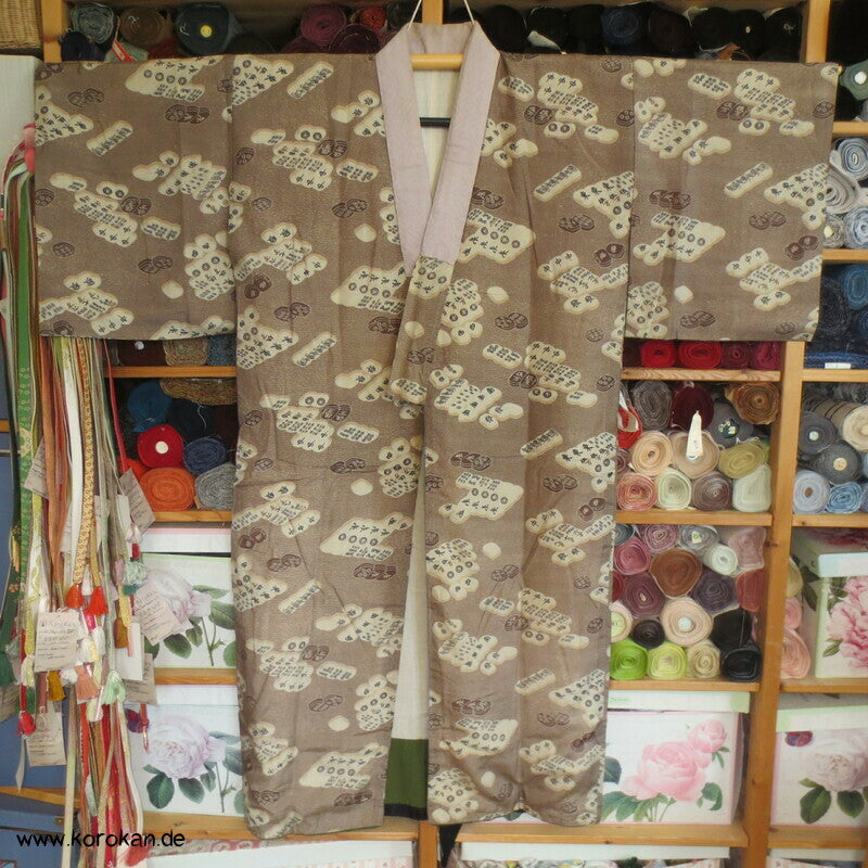 Männer Juban Unter Kimono mit Mah Jong Spielsteinen Honan Seide
