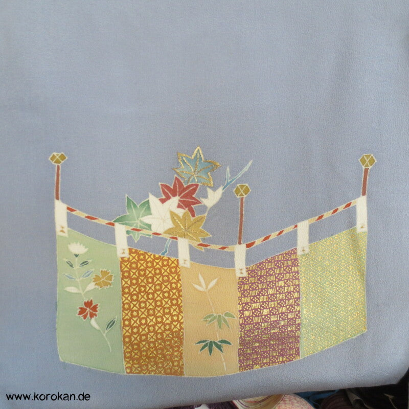 Kicho Vorhangwand Homongi Seidencrepe Kimono, teilbestickt