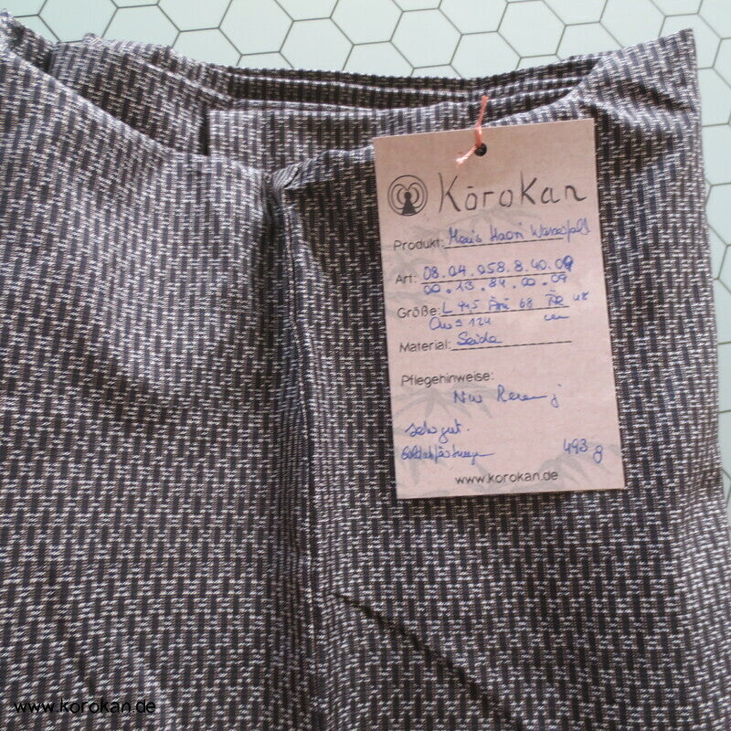 braune Seiden Tsumugi Haori mit Wasserfall Futter