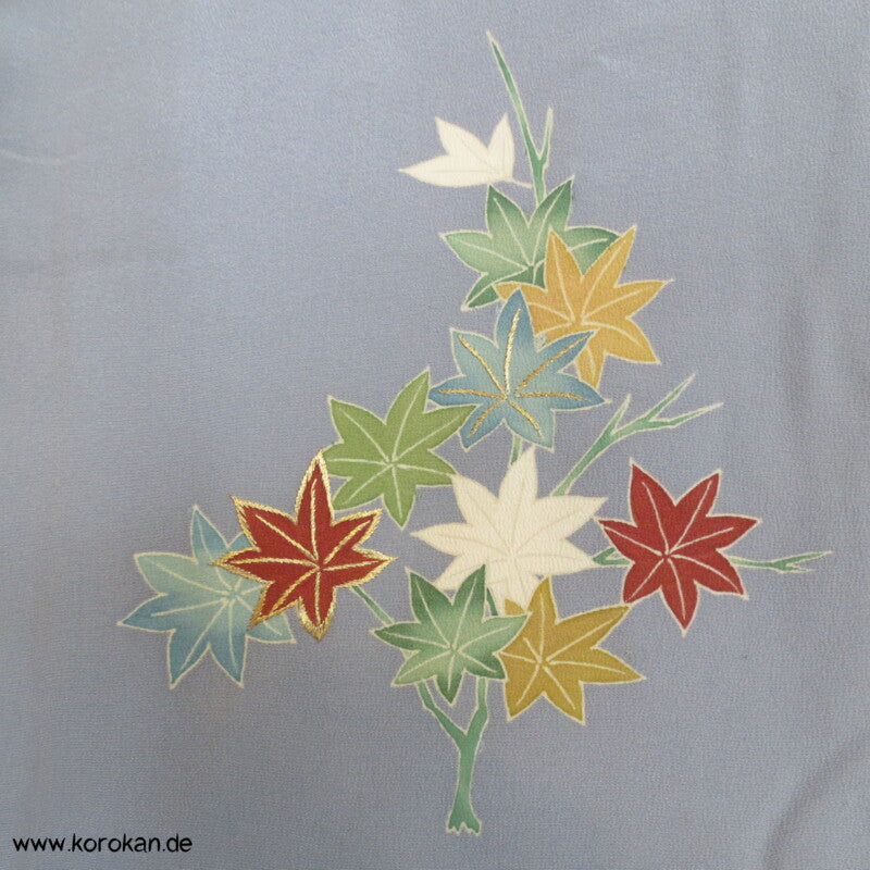 Kicho Vorhangwand Homongi Seidencrepe Kimono, teilbestickt