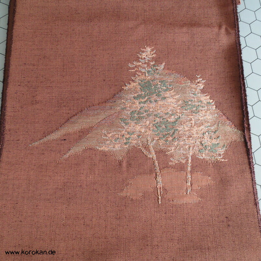 Nagoya Obi Seide, Tsumugi, Baum