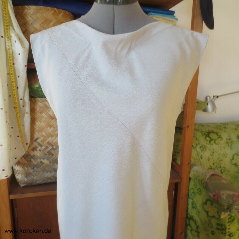 Bias Cut Kleid japanischer Kimono Tsumugi Seiden Crepe, hellgrau