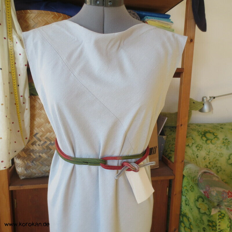Bias Cut Kleid japanischer Kimono Tsumugi Seiden Crepe, hellgrau