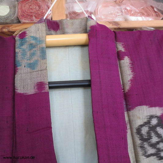 pflaume mit silbernem Spiegel Meisen Komon Kimono