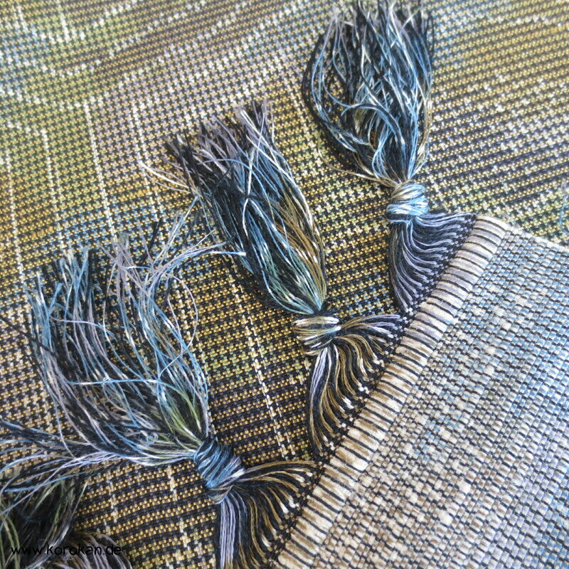 japanische Kikko Camouflage Kasuri Tsumugi Kimono Seide Tanmono Stoffrolle