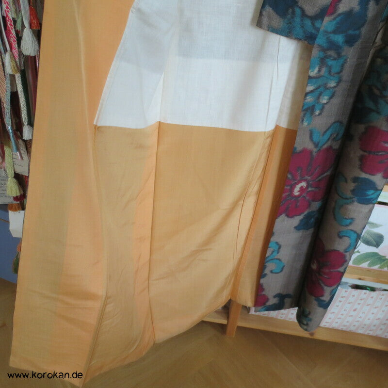 Japan Art Deco Päonien und Arabesken Meisen Seiden Kimono