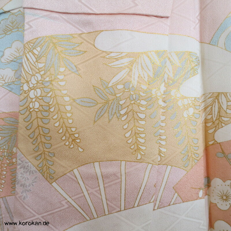 großer zarte Jigami Fächer Furisode, teilbestickt, pastellig