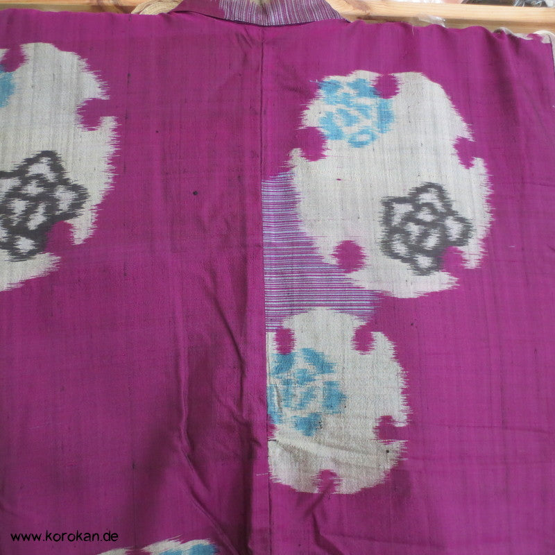 pflaume mit silbernem Spiegel Meisen Komon Kimono