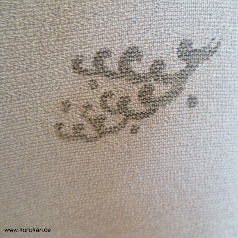 feine Wellen in grau Hitoe Kimono Seidenjacquard