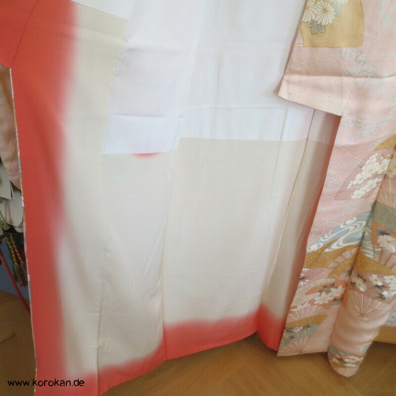 großer zarte Jigami Fächer Furisode, teilbestickt, pastellig