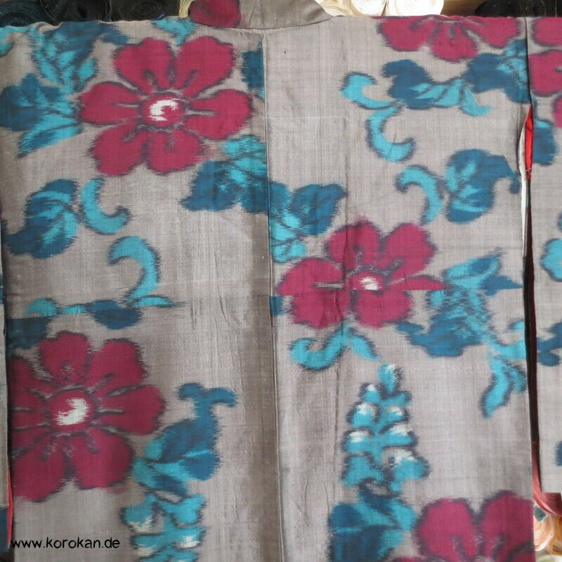 Japan Art Deco Päonien und Arabesken Meisen Seiden Kimono