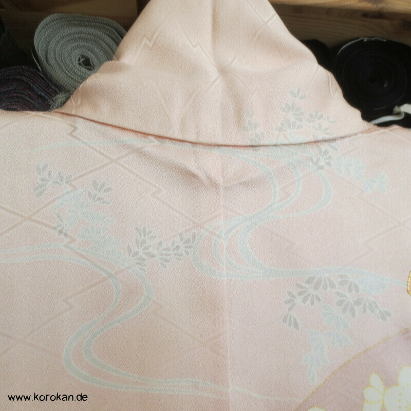 großer zarte Jigami Fächer Furisode, teilbestickt, pastellig