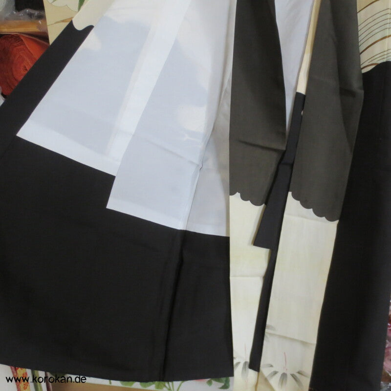 Furisode - Pracht - Taufkimono für kleine Jungen, gestickter Tiger