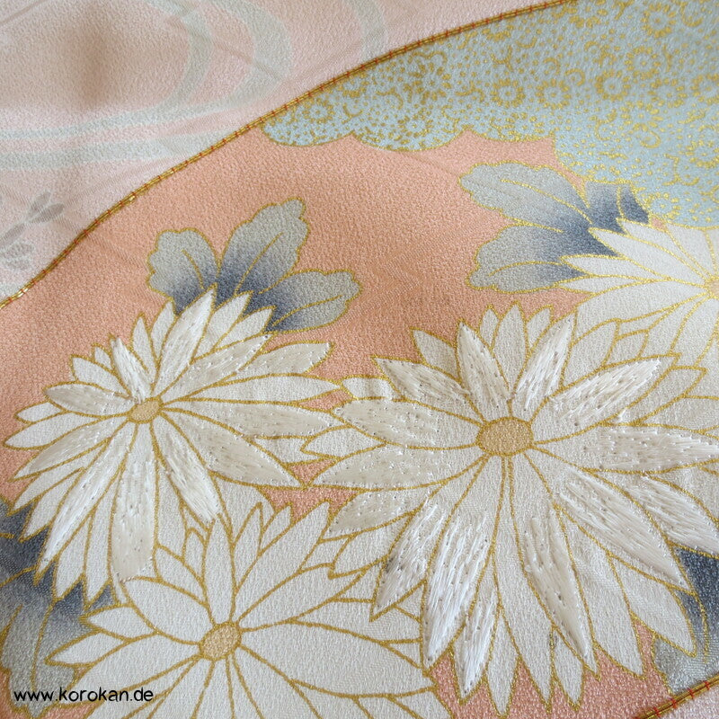 großer zarte Jigami Fächer Furisode, teilbestickt, pastellig