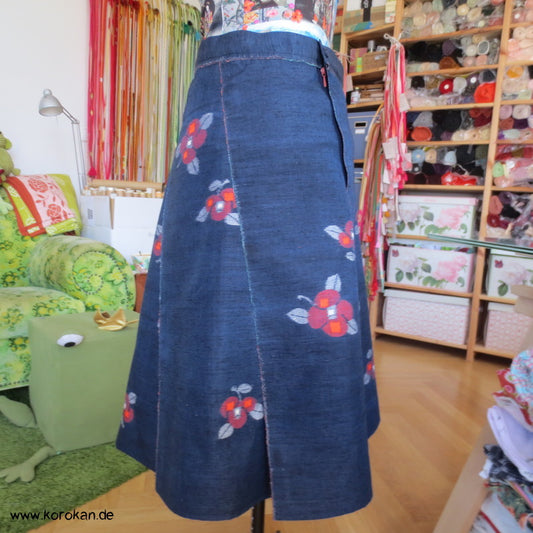 Kimono Tsumugi Seiden Kasuri Blüten 6 Bahnen Rock