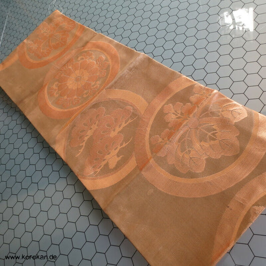 Mon in kupfergold Obi Seidenbrokat Stoffrest