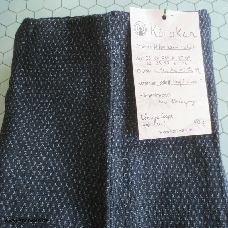 körniger halbtransparenter Tsumugi Seiden Hitoe Kimono