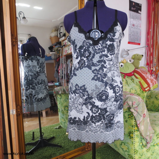 Bütefür Unterkleid Gr. L, Spitzendruck mit Spitzenrand Seide Viscose