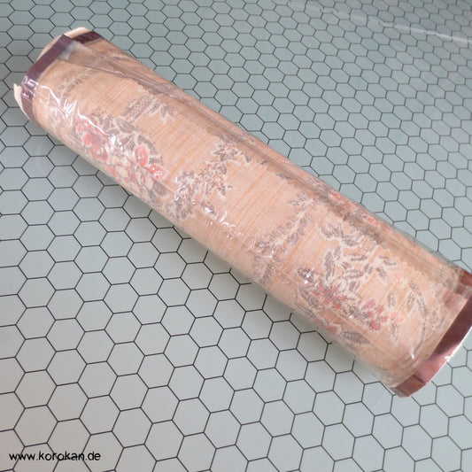 Blumenbänder Kasuri Japan Tanmono Tsumugi Seide Stoffrolle