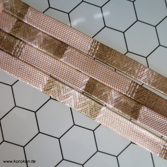 genähter Obijime - Saganishiki