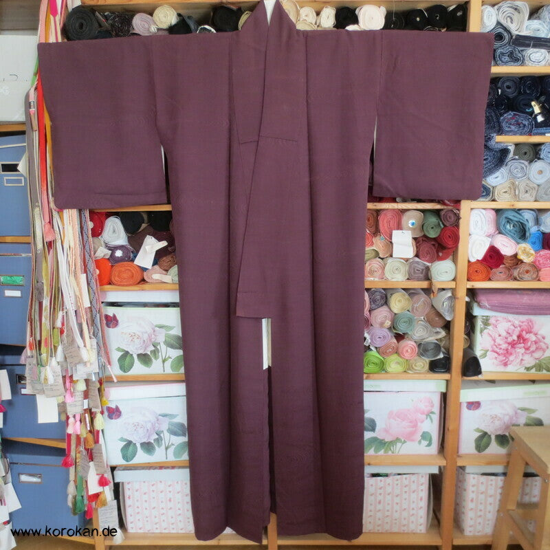 Holzmaserungs Seidendamast einfarbiger Iromuji Kimono