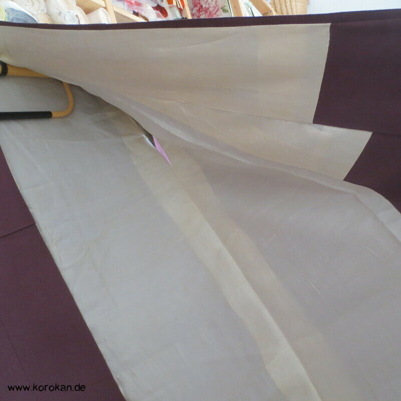 Holzmaserungs Seidendamast einfarbiger Iromuji Kimono