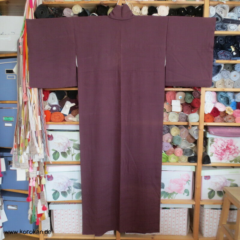 Holzmaserungs Seidendamast einfarbiger Iromuji Kimono