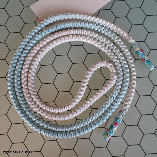 hellblau - weißer Obijime - ohne Troddeln mit runden Enden