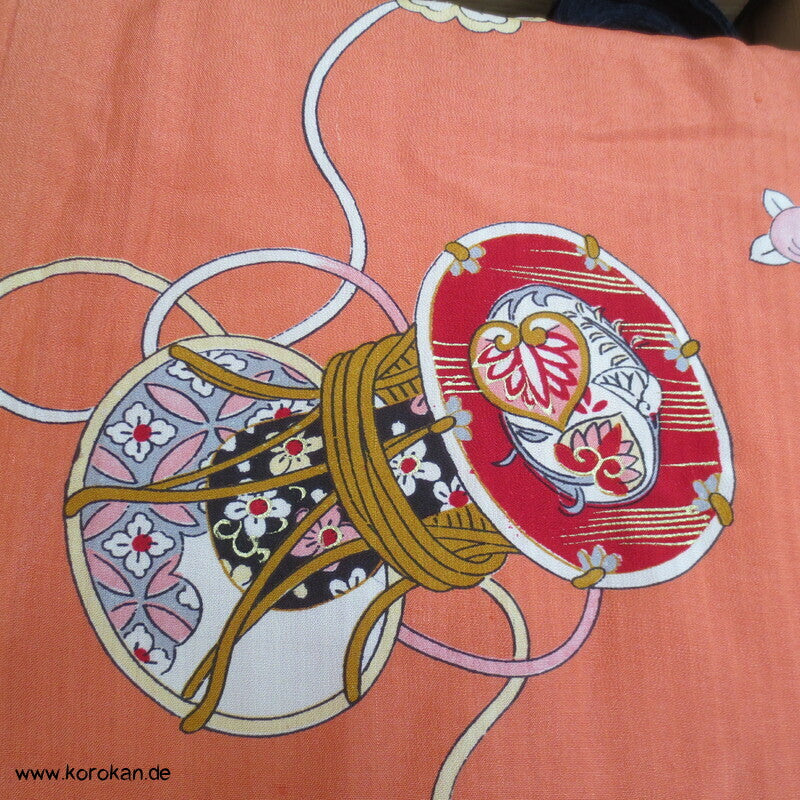 Taiko Handtrommeln Chu Furisode / Komon Kimono
