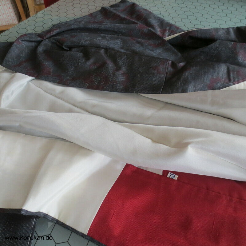 Pfingstrosen Kasuri Tsumugi Seiden Kimono