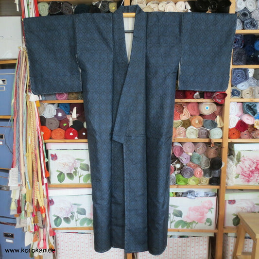 Shippo Kasuri Tsumugi Seiden Kimono blauschwarz