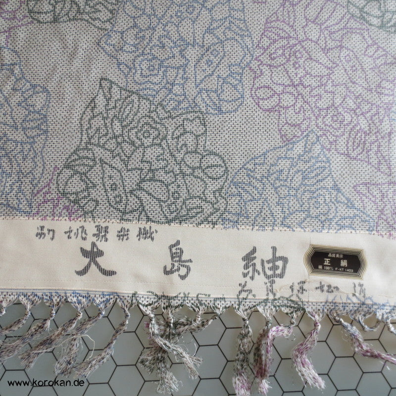 abstrakte Blätter Kasuri Tsumugi Kimono Seide