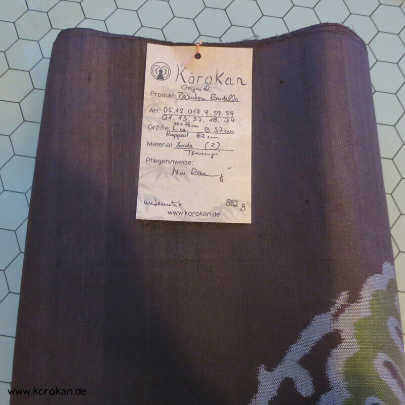 Blütenkugel Kasuri Tsumugi Seide für Zabuton Kissen