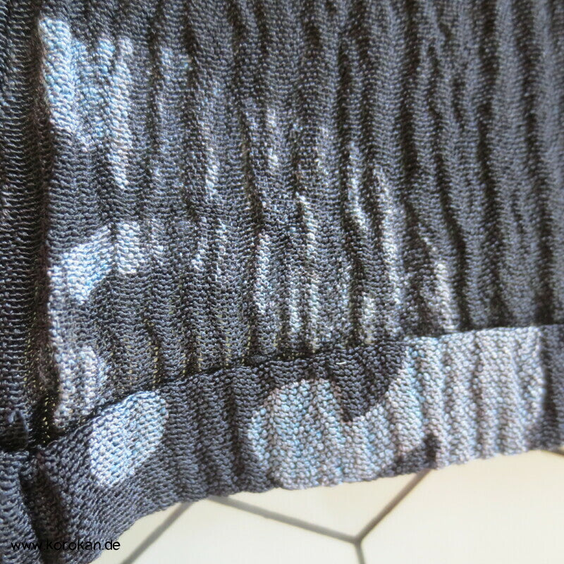 Wellenrondelle Hitoe Kimono, schwarzer Hanf / Ramie Krepp