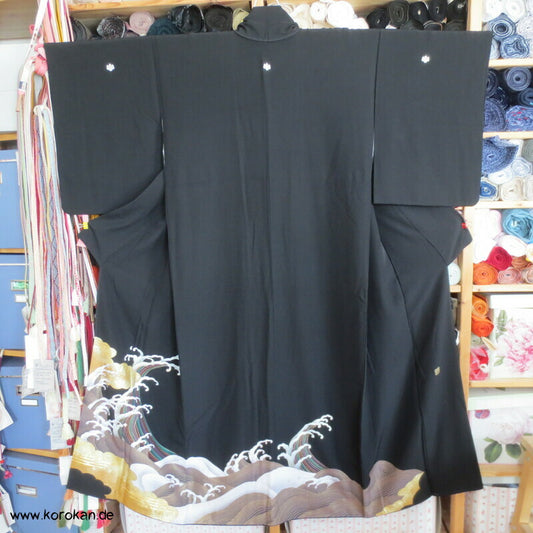 wilder Tsunami Tomesode Seidencrepe Kimono