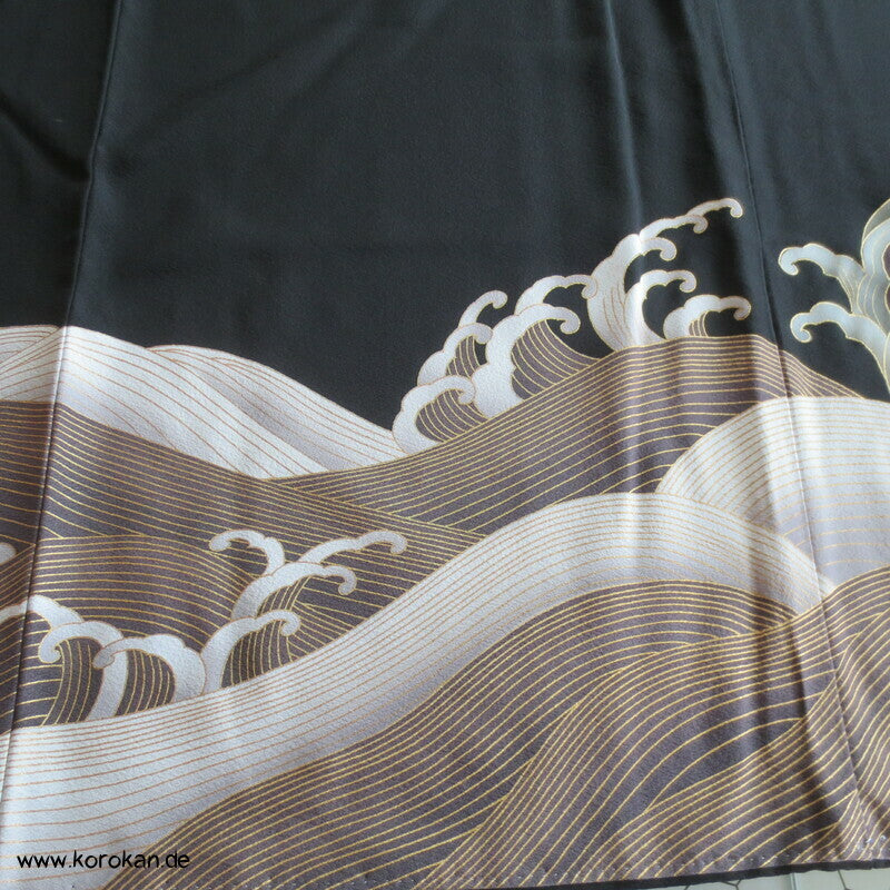 wilder Tsunami Tomesode Seidencrepe Kimono