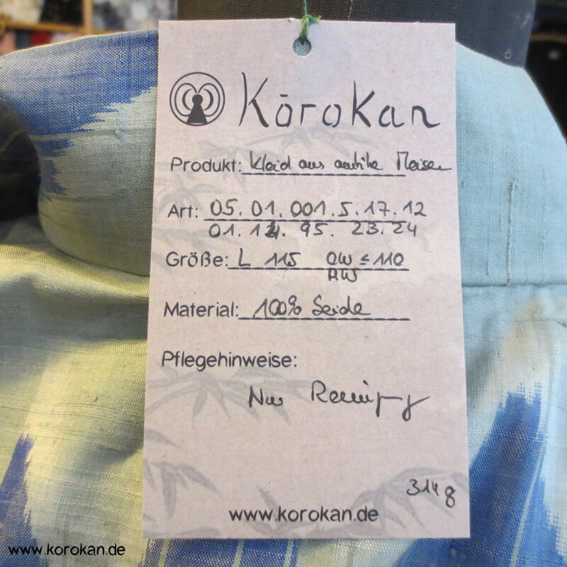 umgearbeitetes Kimono Kleid aus antikem Meisen Kasuri