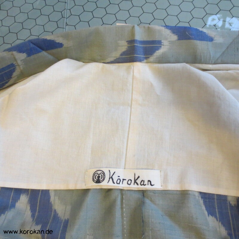 umgearbeitetes Kimono Kleid aus antikem Meisen Kasuri