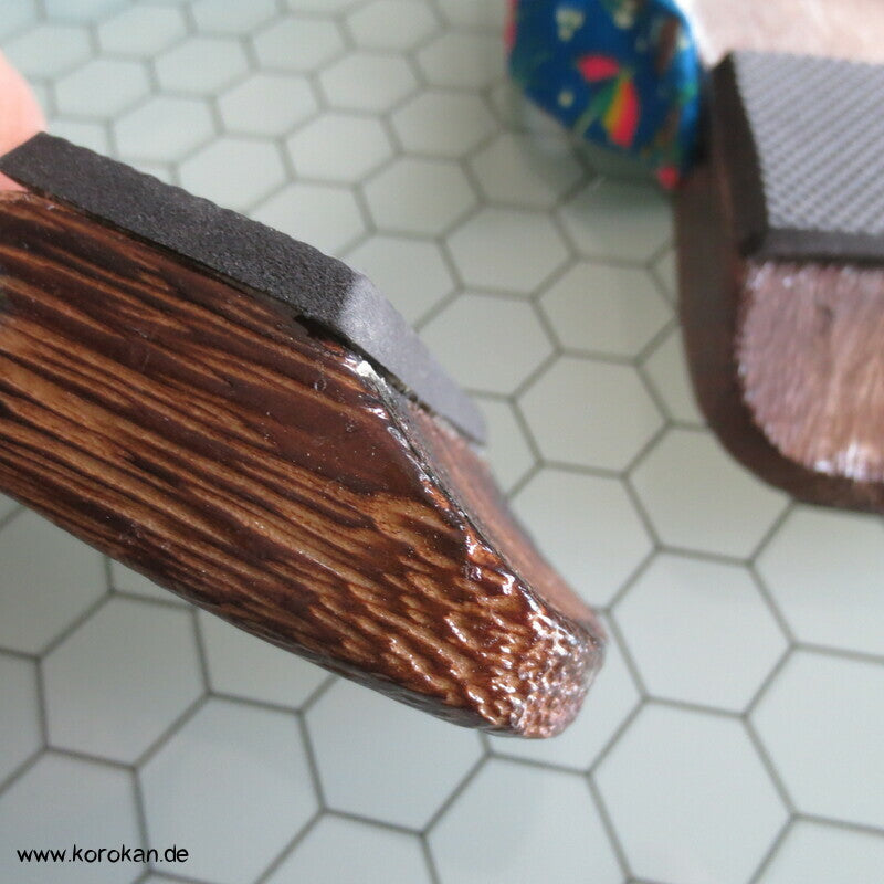 moderne Geta Sandalen, Paulownia Holz, Stoffriemen