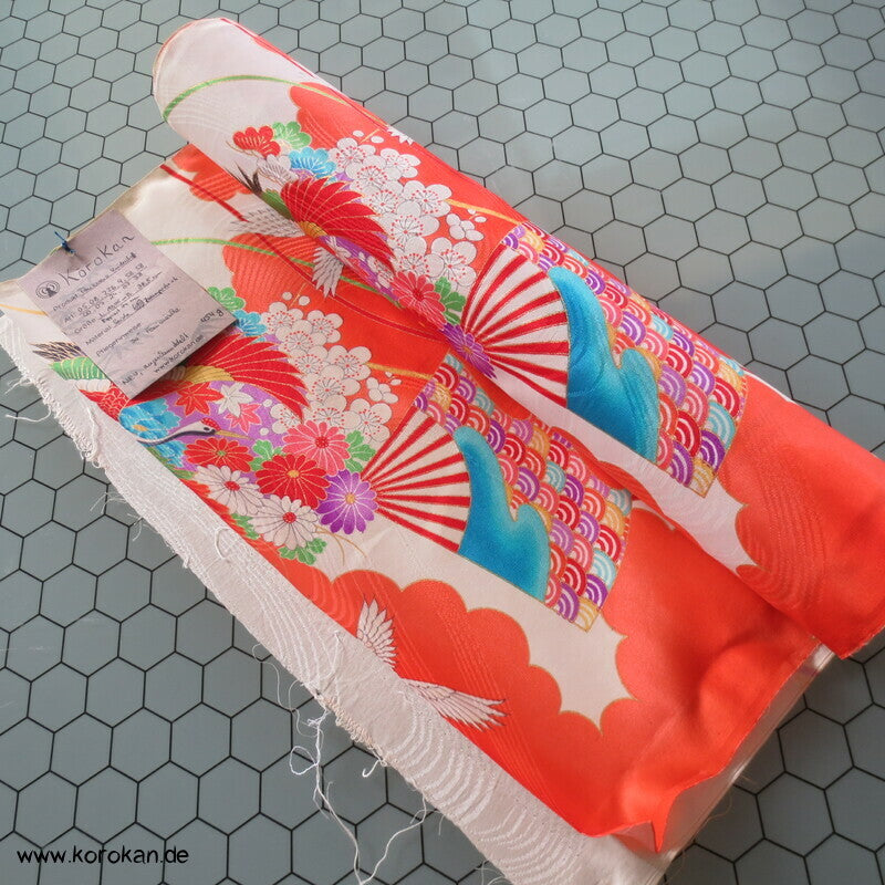 Kranich, Kusudama Kinderkimono Seiden Rinzu Damast