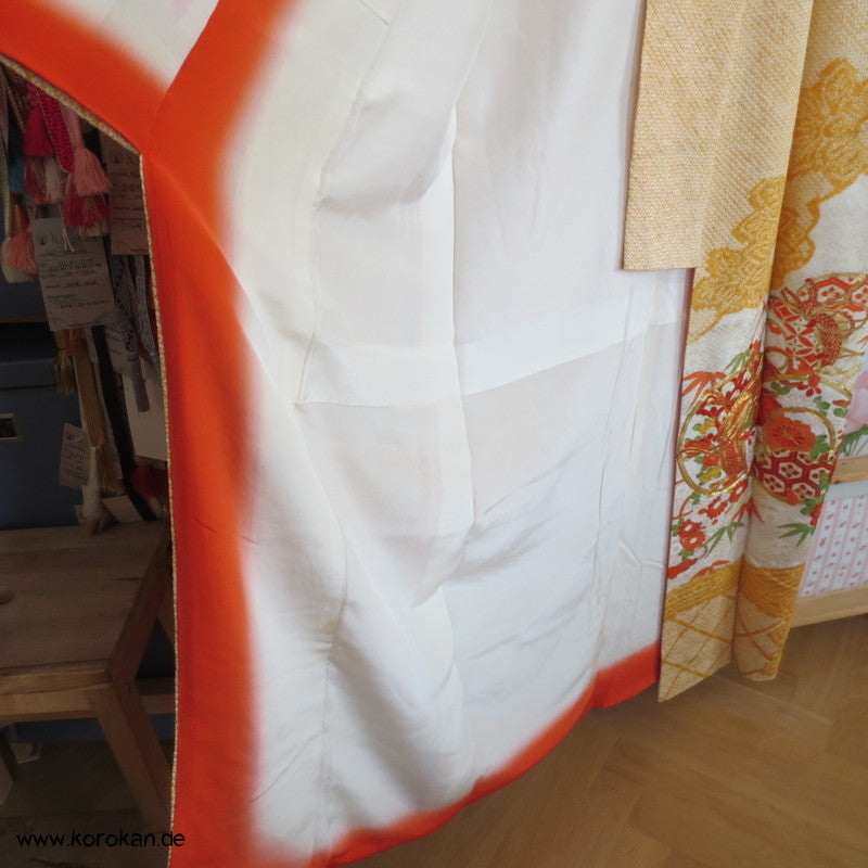 japanischer Furisode Kimono Full Shibori Seidendamast Goldstickerei - sonnengelb