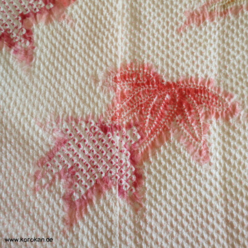 Full Shibori Blüten auf rosa Seidendamast Furisode Kimono