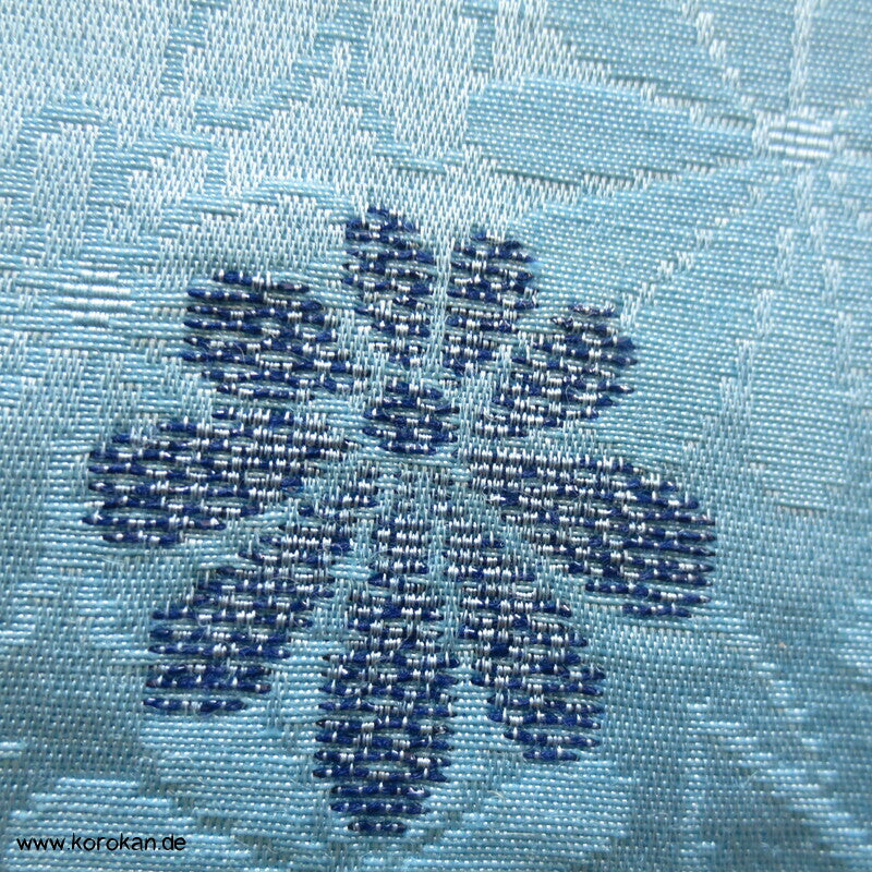 Lurex Blüten, Fluss, Ahornblätter Seide/ Wolle Kimono Jacquard - himmelblau