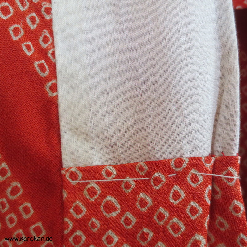Shibori Sayagata und Aoi Seide Juban Kimono