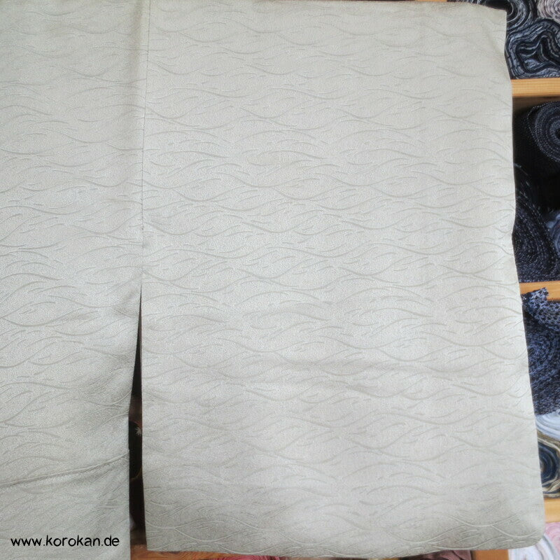 Schilflandschaft mit Bambusgittern Seidendamast mit Shibori Homongi Kimono