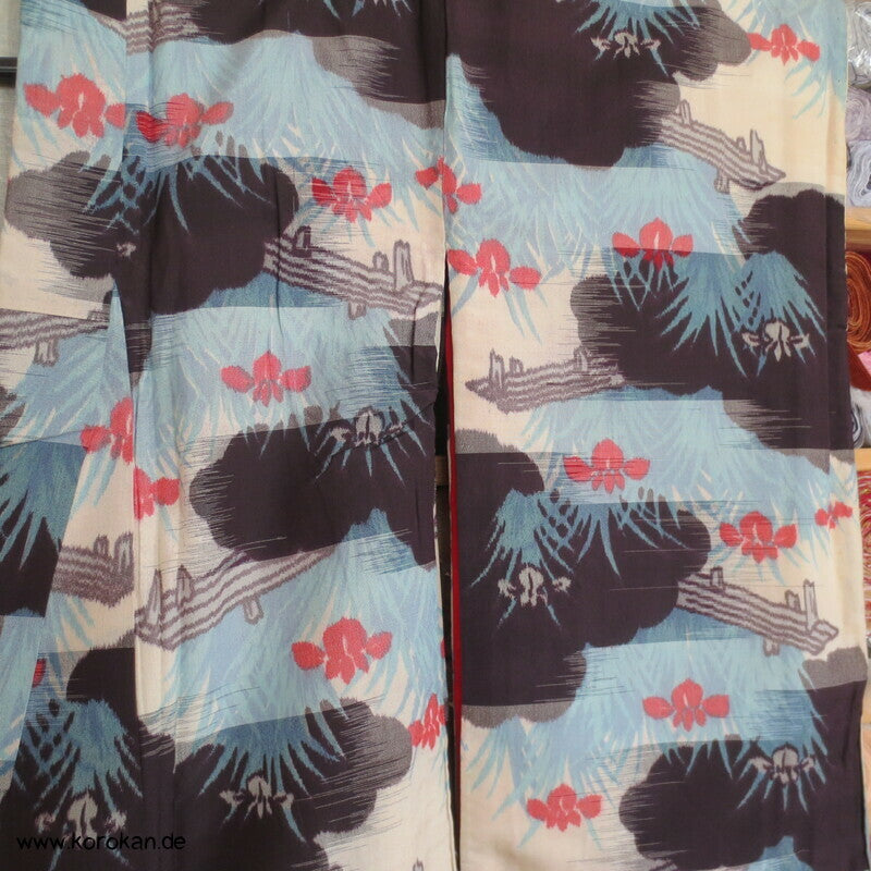 Krepp Seiden Meisen Komon Kimono mit Wolken, Steg und Iris Blüten