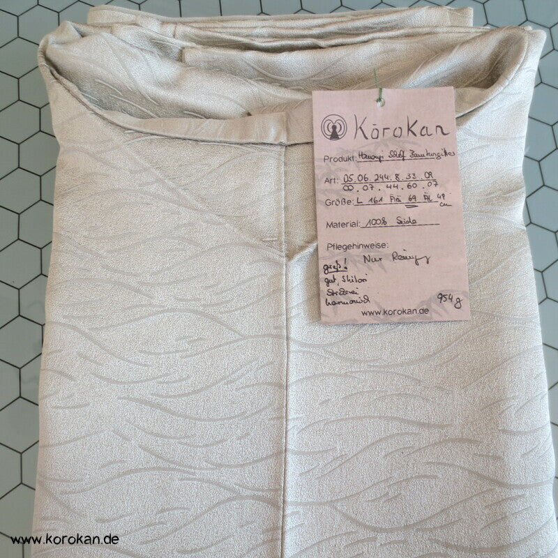 Schilflandschaft mit Bambusgittern Seidendamast mit Shibori Homongi Kimono