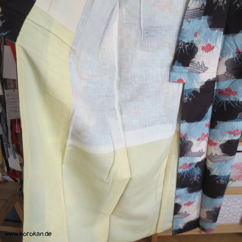 Krepp Seiden Meisen Komon Kimono mit Wolken, Steg und Iris Blüten