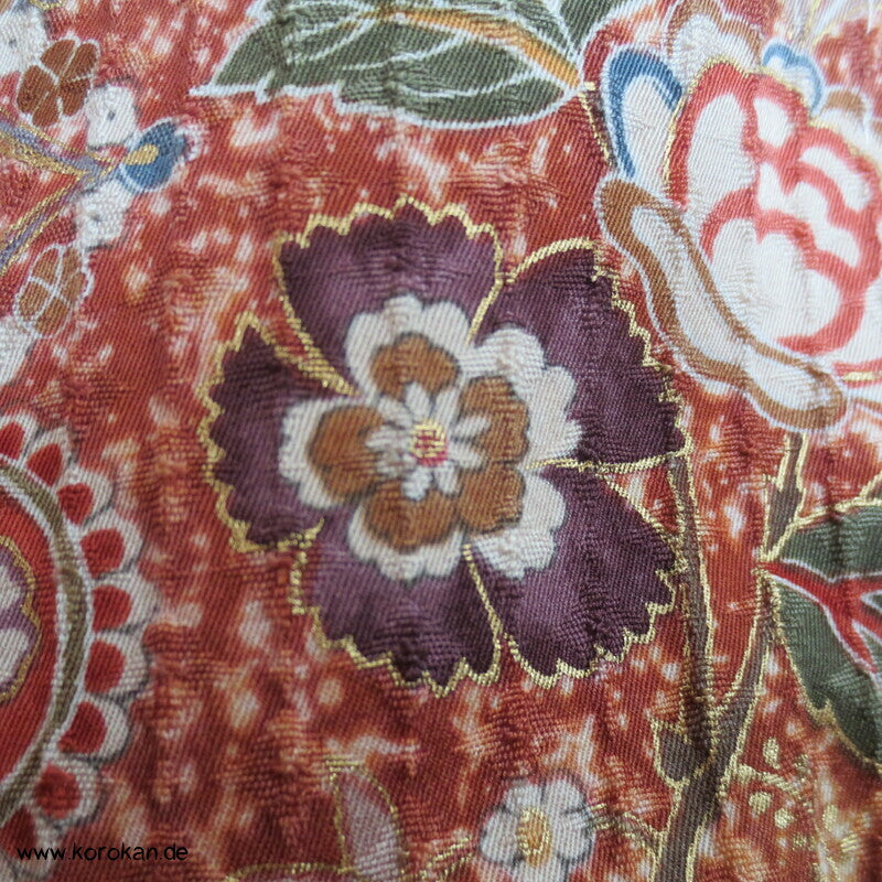 Blumenarabeskenstreifen, Golddruck Seidendamast Komon Kimono